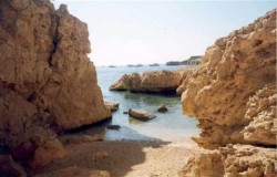 divoké pobřeží Sharm el Sheikh